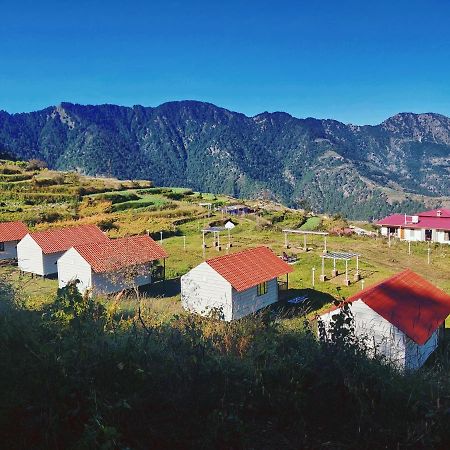 The Hillside Cottages Kanatal Exterior photo