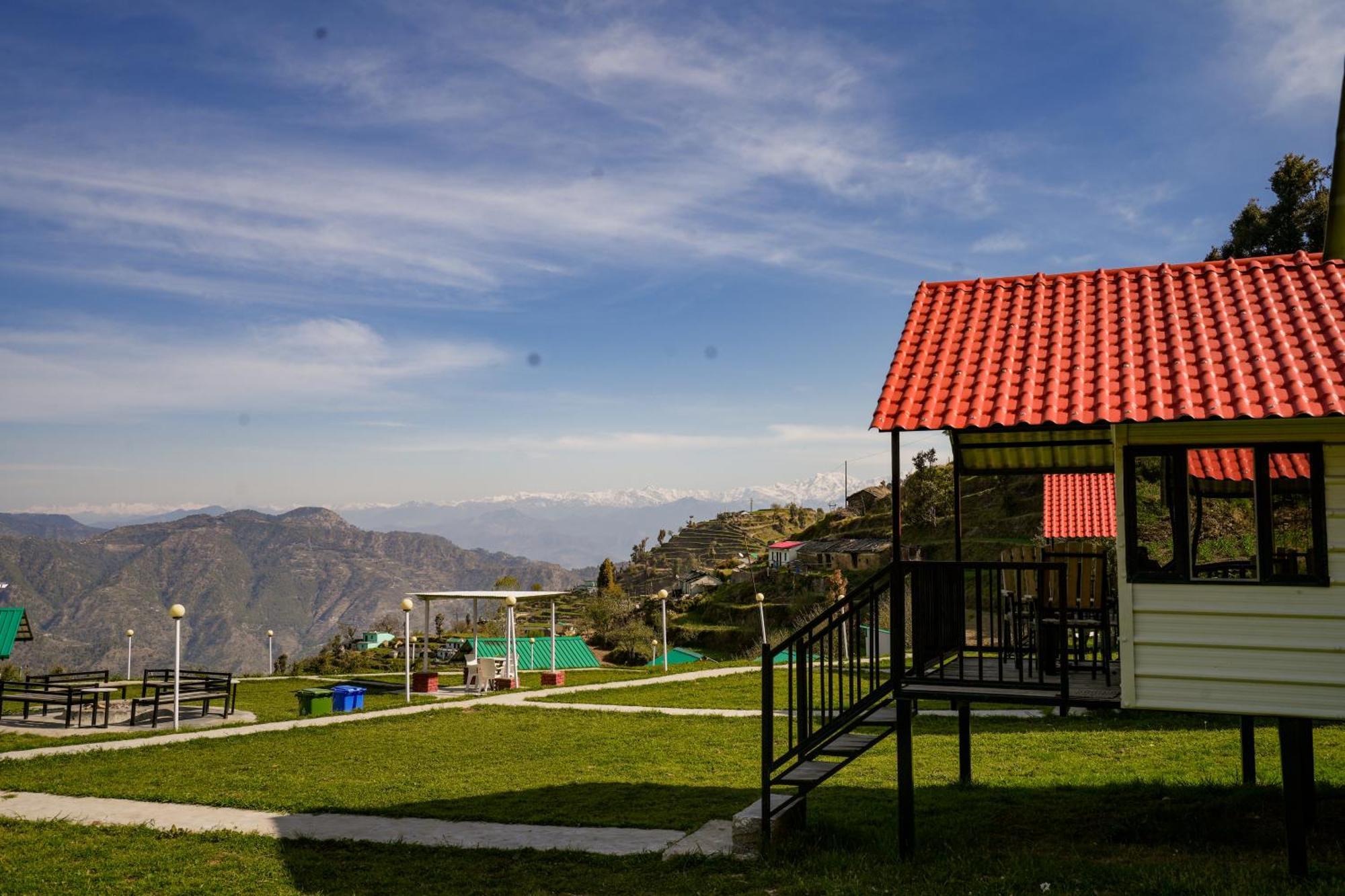 The Hillside Cottages Kanatal Exterior photo